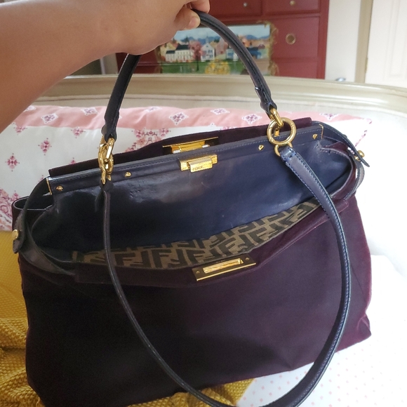 Fendi peekaboo large velvet limited $3000 - Picture 4 of 14